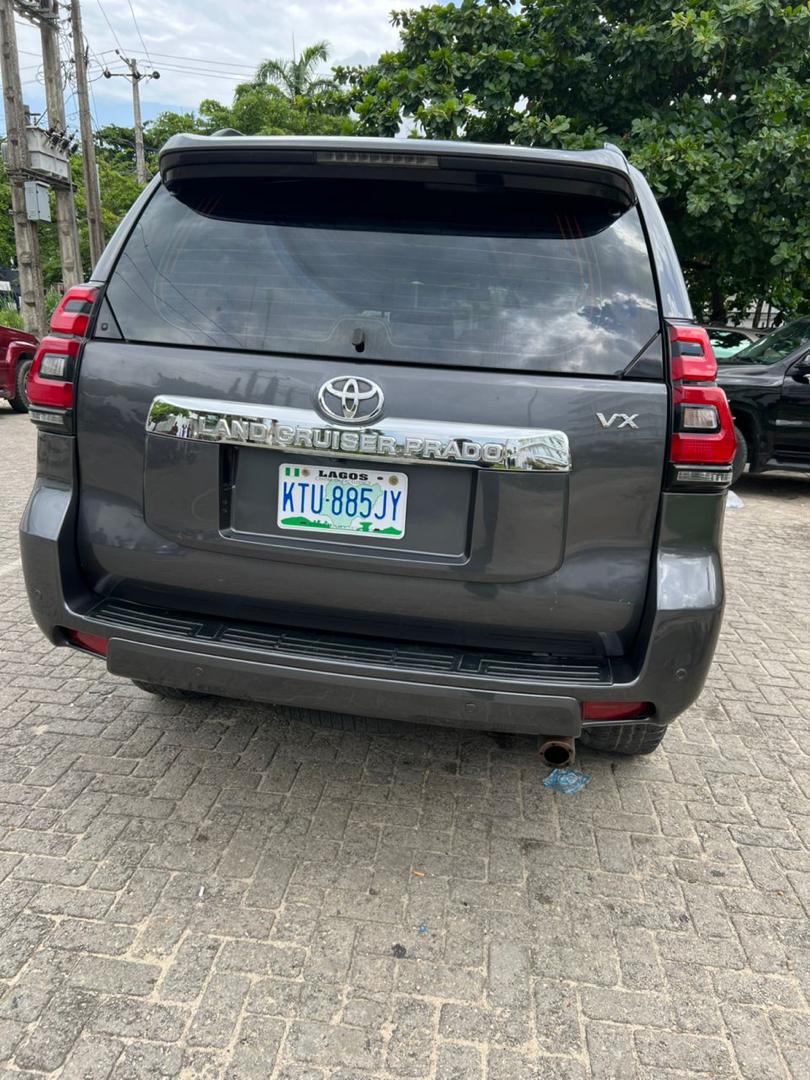  LAND CRUISER PRADO